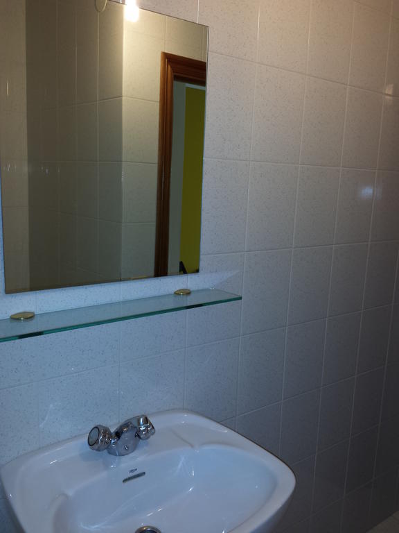 Hostal Atila Ricobayo Chambre photo