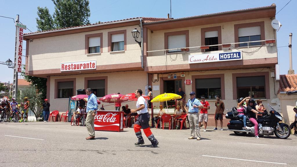 Hostal Atila Ricobayo Extérieur photo