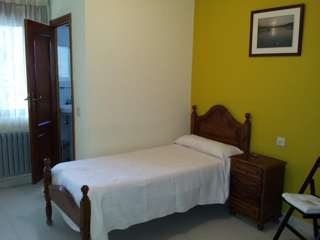 Hostal Atila Ricobayo Chambre photo